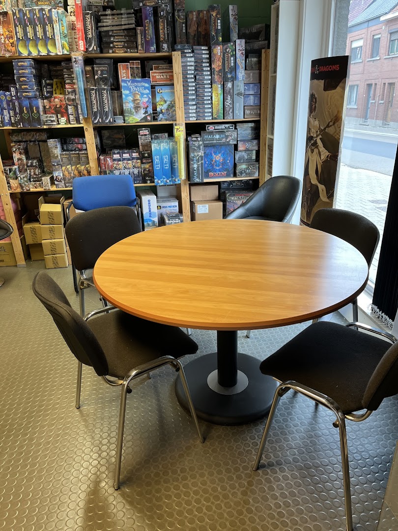 Spellenboom.be | Specialist in TCG, RPG, miniaturen en bordspellen, afhalen mogelijk na afspraak. photo