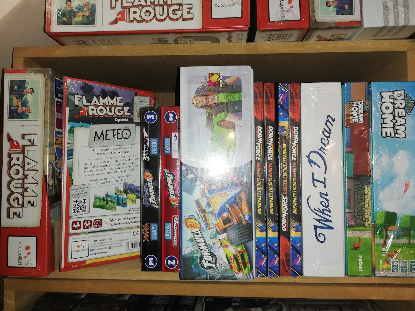 Boardgamegeneral photo
